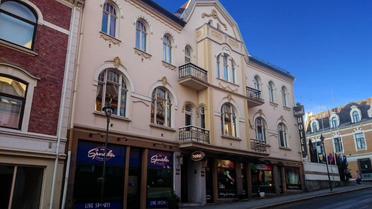Grand Hotel Honefoss Exterior photo